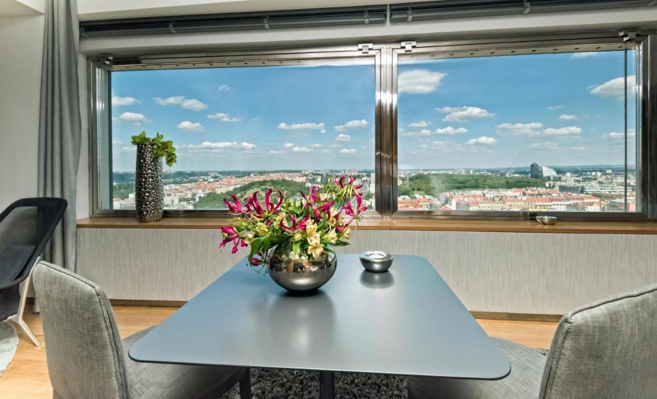 פראג One Room Hotel מראה חיצוני תמונה