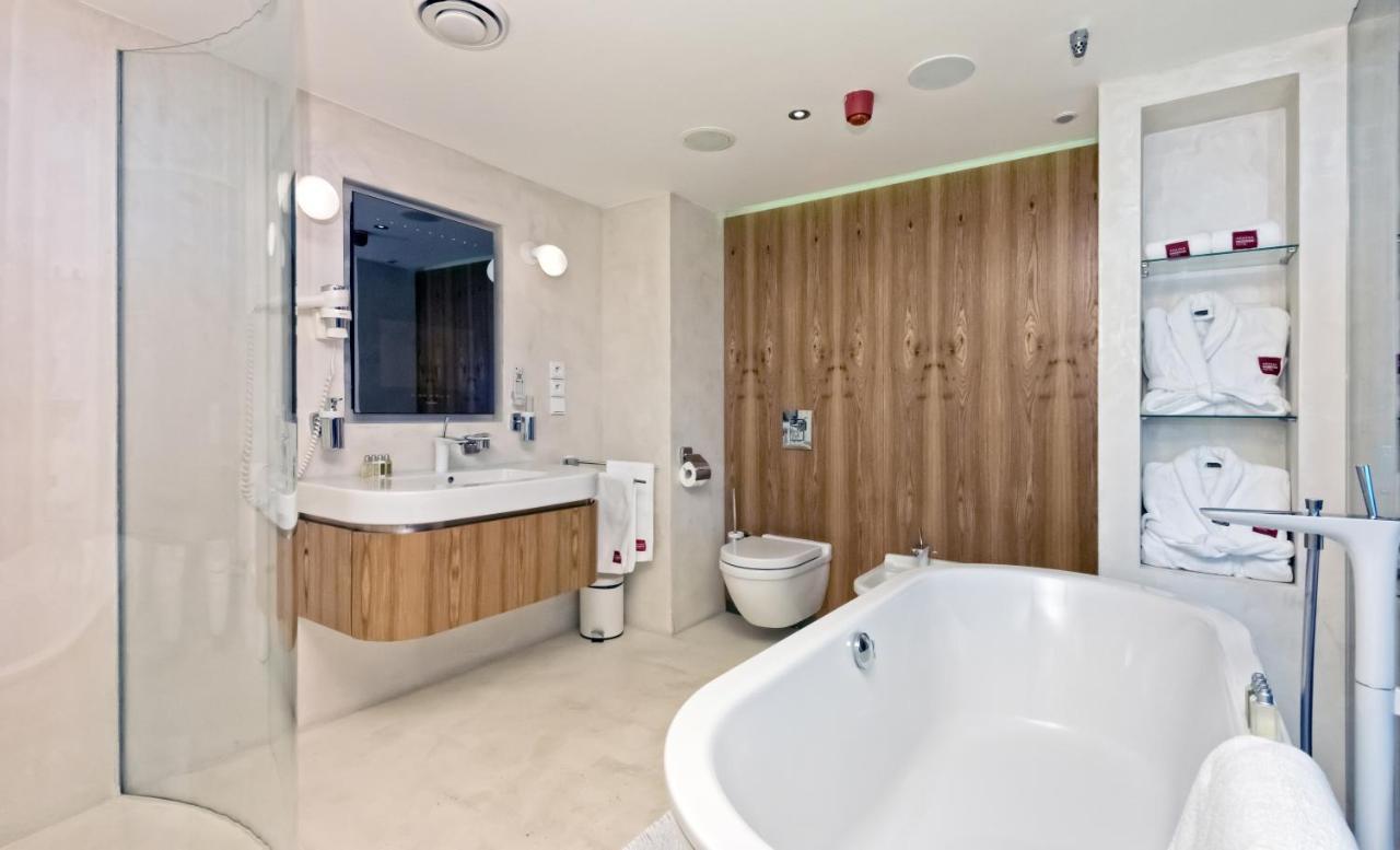 פראג One Room Hotel מראה חיצוני תמונה