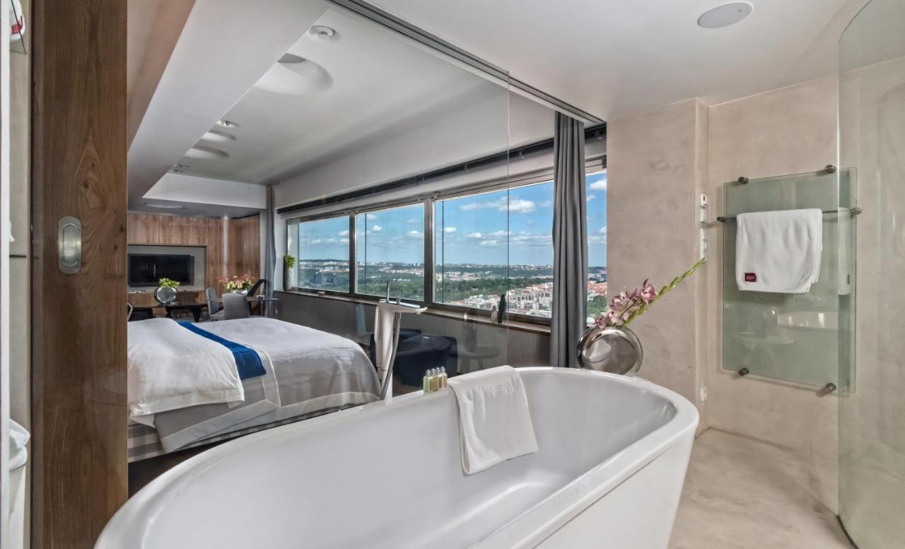 פראג One Room Hotel מראה חיצוני תמונה