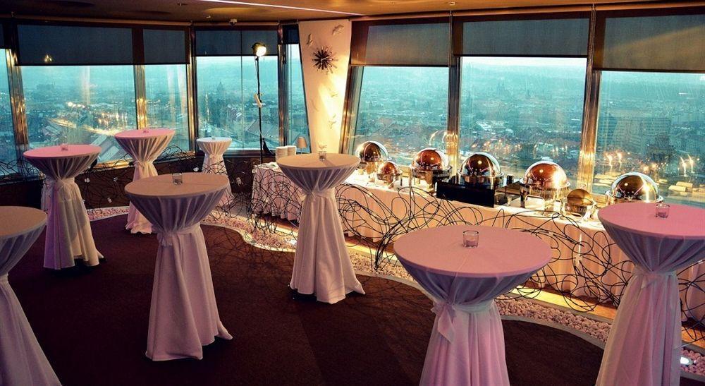 פראג One Room Hotel מראה חיצוני תמונה